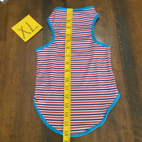 Striped Pattern Pet Tank - Picture 12 of 13